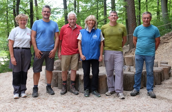 Helferinnen und Helfer