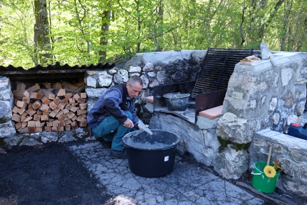 Stefan an der Arbeit